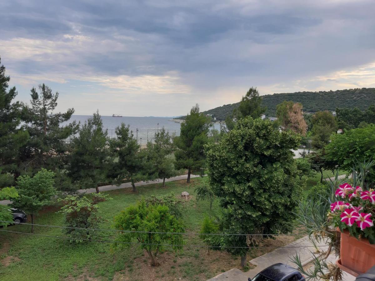 Soula'S Sunshine Big Apartment Nea Karvali Buitenkant foto