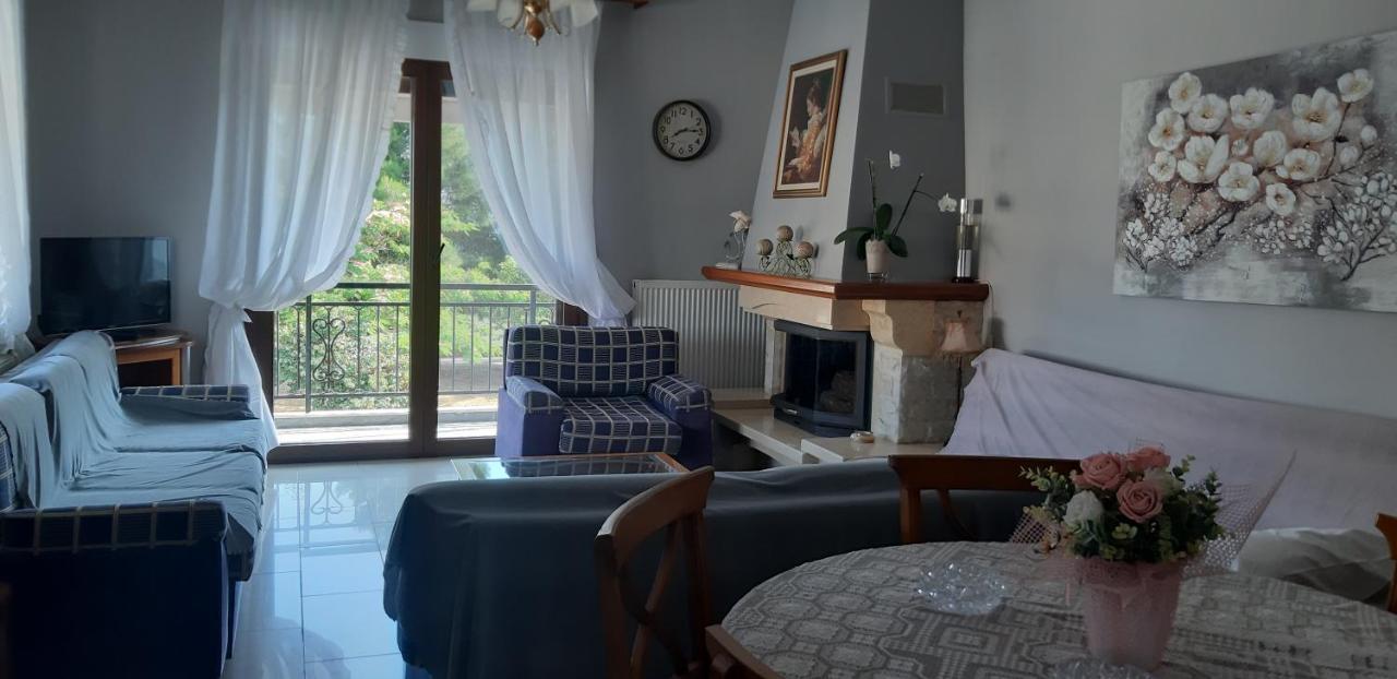 Soula'S Sunshine Big Apartment Nea Karvali Buitenkant foto