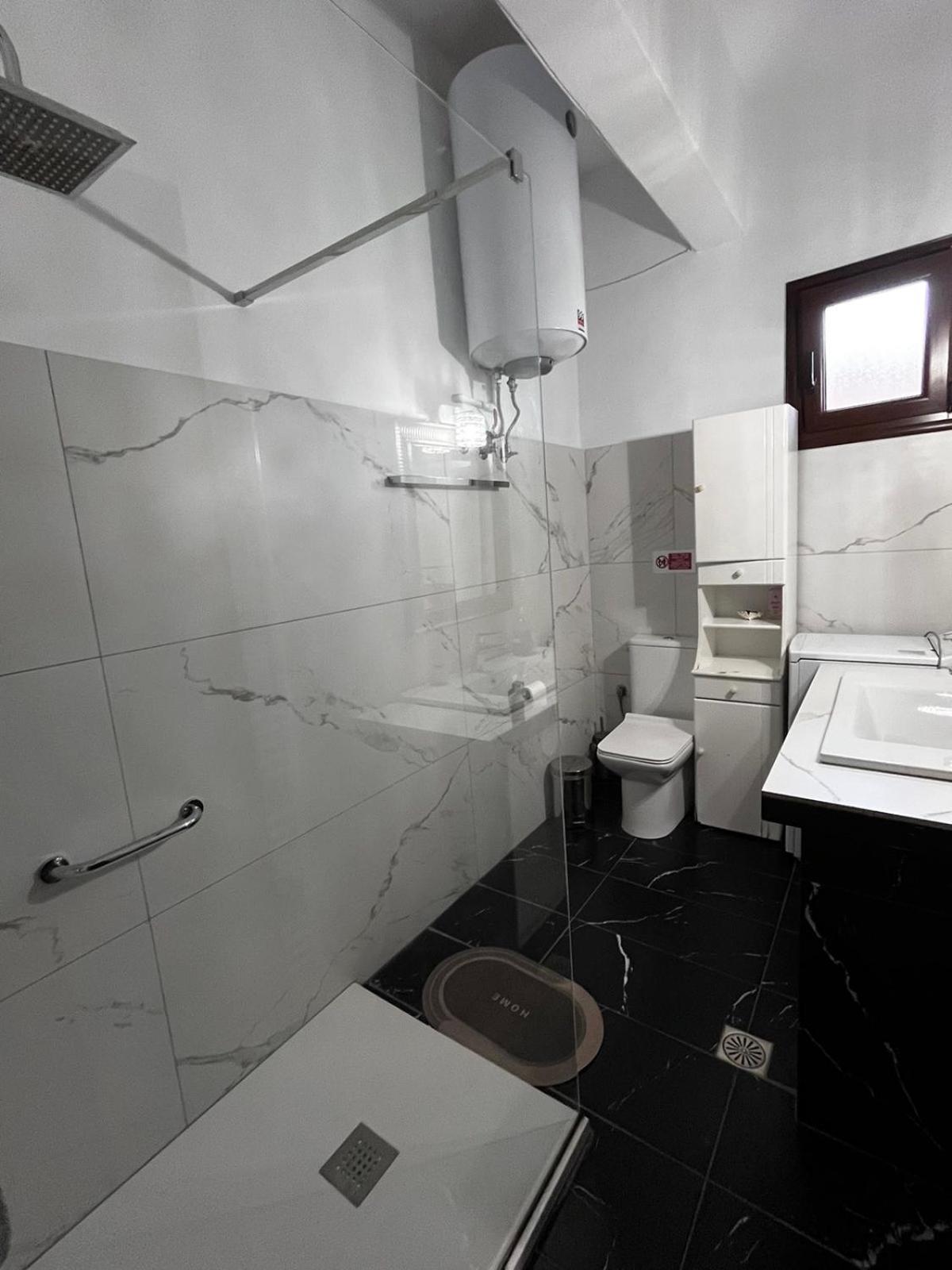 Soula'S Sunshine Big Apartment Nea Karvali Buitenkant foto